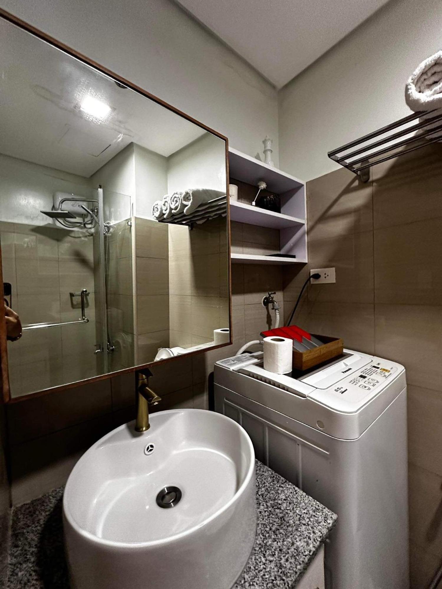 Deluxe Suites Razelles 2 At Shore 2 Residences Tower 1 Pasay Zewnętrze zdjęcie